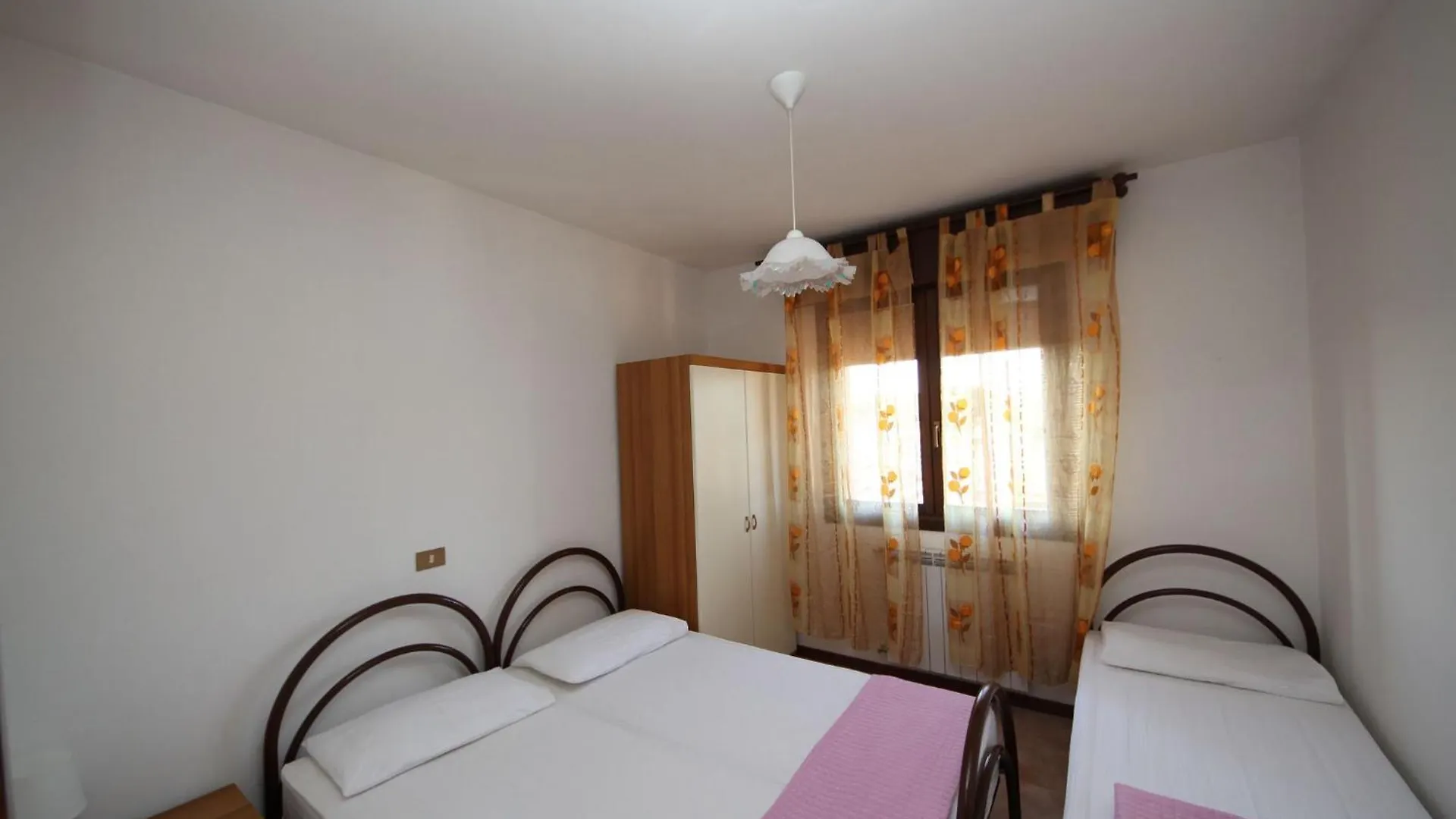 Apartment 150M From The Beach And City Centre Rosolina Mare 0*,
