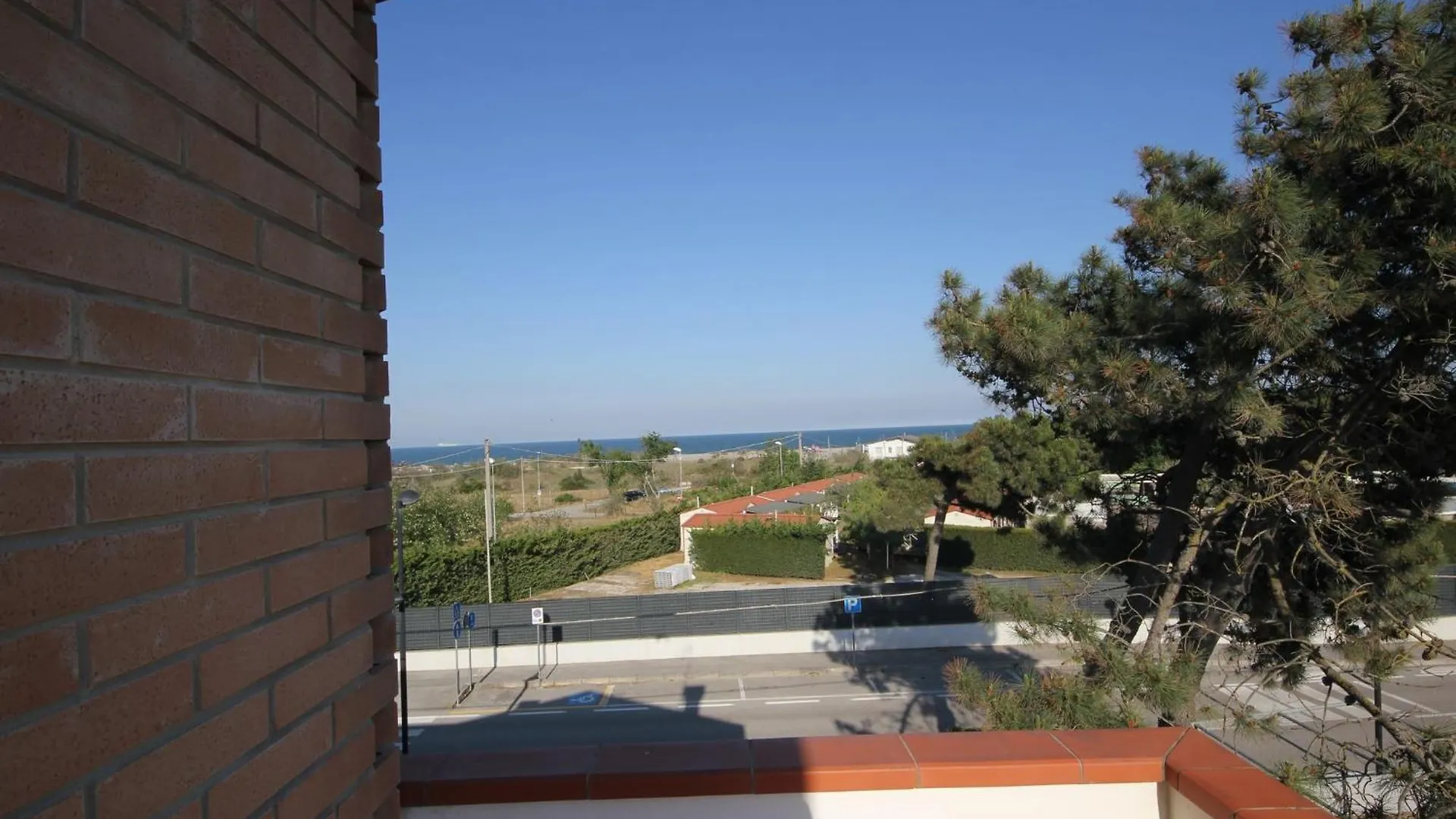 Apartment 150M From The Beach And City Centre Rosolina Mare 0*,  Italy